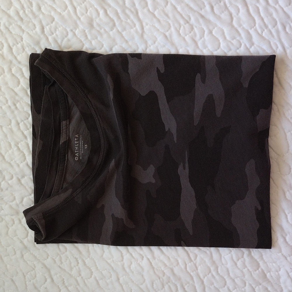 ATHLETA T Women's Size 1X - Picture 3 of 6